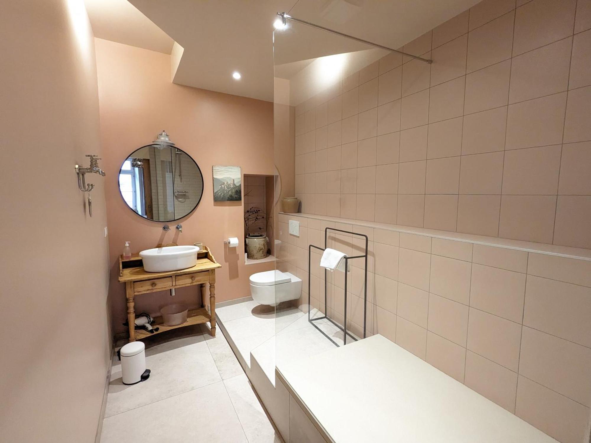 Appartement A Travers Champs Avec Sauna Et Parking Colmar Bagian luar foto